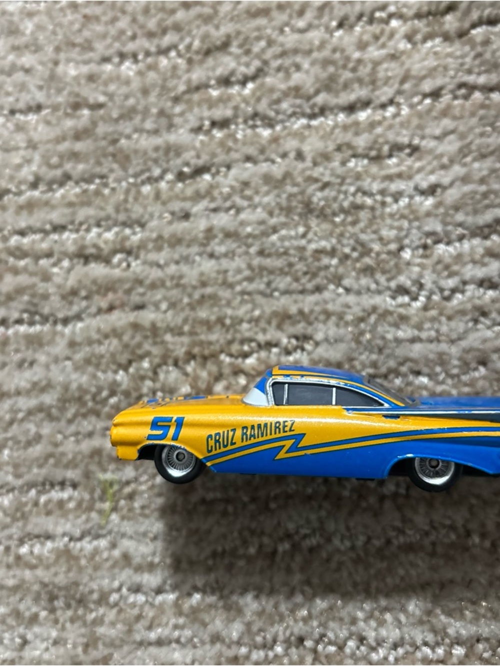 Disney Pixar Cars Fan Favorites Team 51 Ramone Diecast - Picture 2 of 4